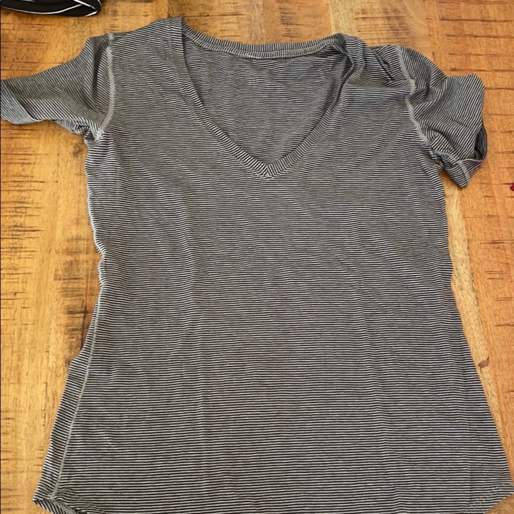 Lulu lemon top